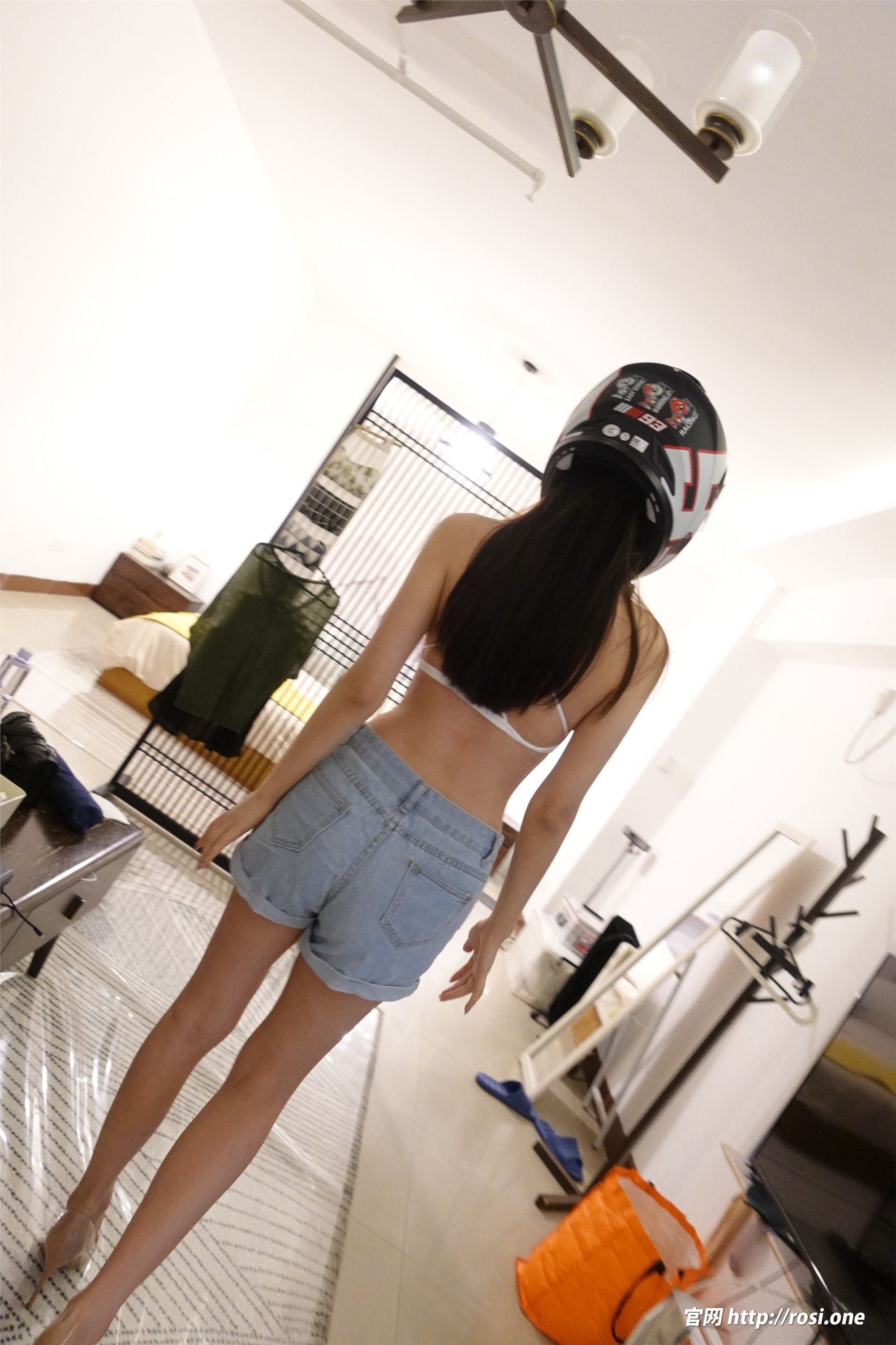 ROSI写真 2022.08.04 NO.3895